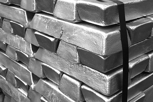 Aluminium ingots